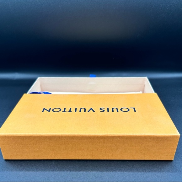 Vintage Louis Vuitton Gold Letter Empty Drawer Style Box, Dust Bag and Ribbon - Picture 9 of 12